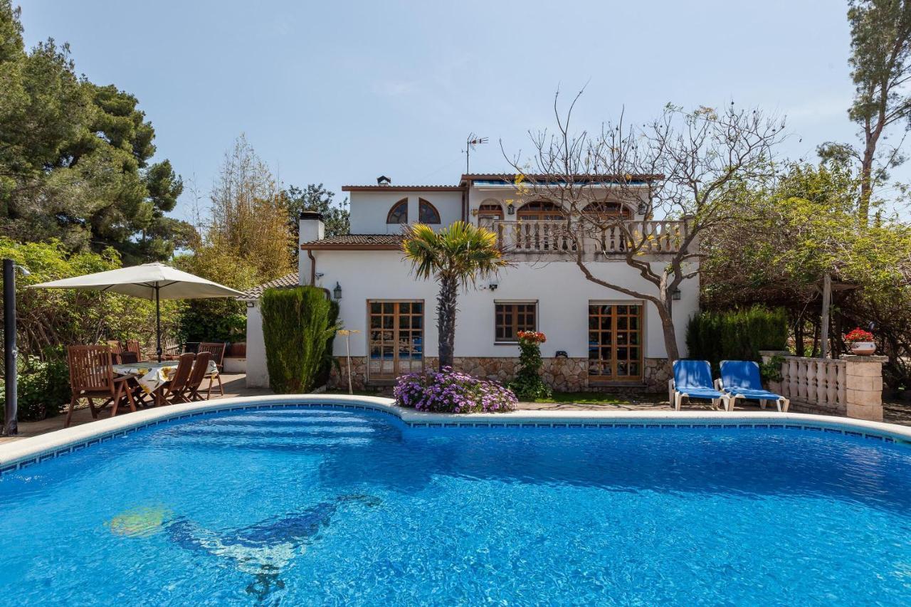 Villa Gessami Bellvei del Penedes 外观 照片