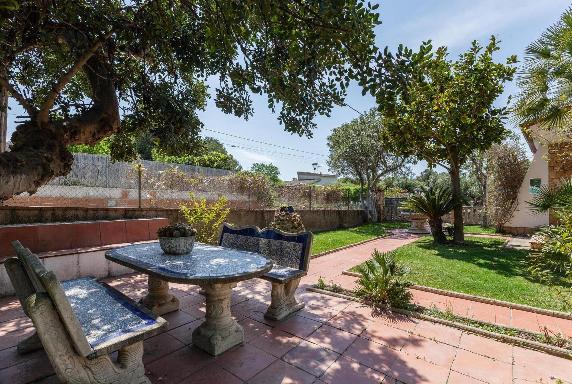 Villa Gessami Bellvei del Penedes 外观 照片